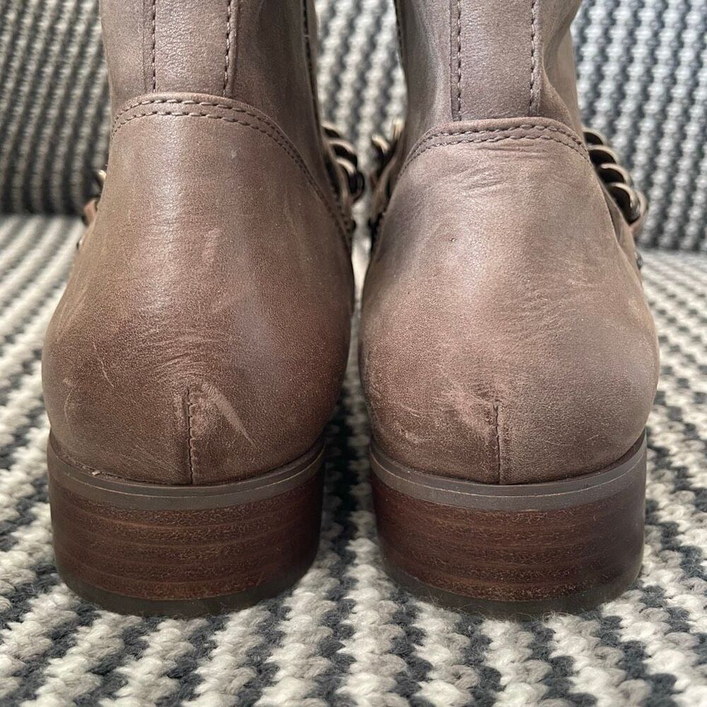 Coach Adella genuine leather ankle booties chain women’s shoe size 8.5 - Picture 10 of 15